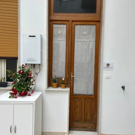 La Casetta Al 41 * سيراكوزا